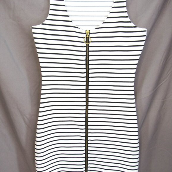 Almost Famous Junior White w/Black Stripe Bodycon Front Full Zip Dress Sz S - Picture 3 of 10